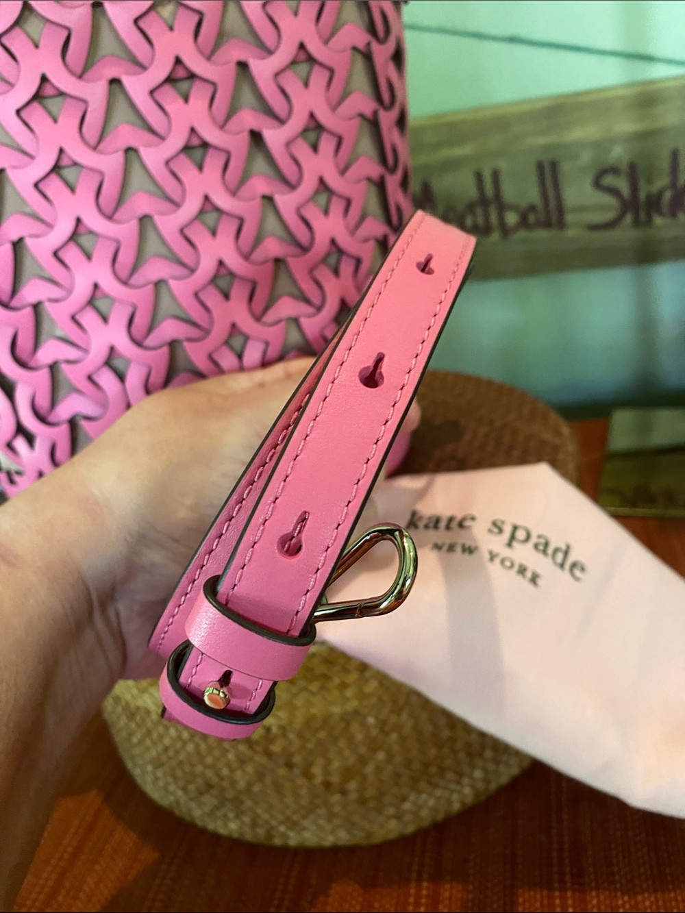 Kate Spade Dorie leather bucket satchel bag in hibiscus tea pink - Picture 12 of 15
